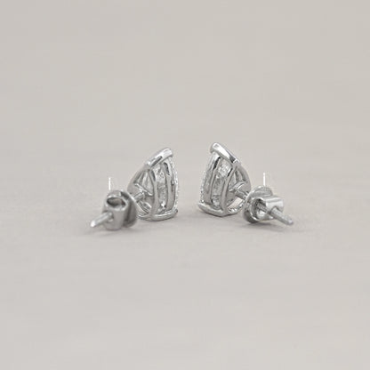 Pear Lab Diamond Stud Earrings